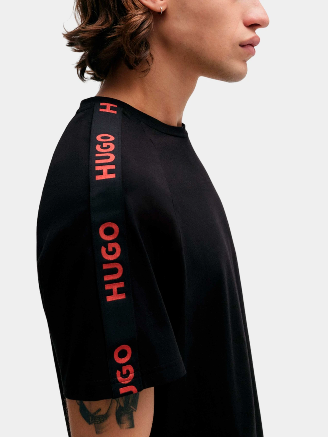 Футболки и поло HUGO модель 50504270-001 Футболки и поло HUGO модель 50504270-001 Фото