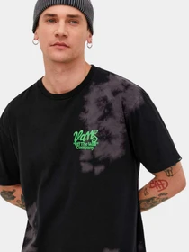 Футболки и поло Vans модель VN000G4ZBLK1 Фото
