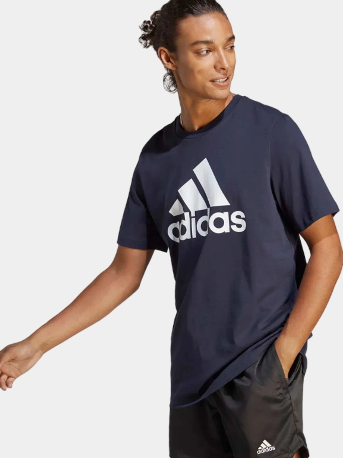 Футболки и поло Adidas модель IC9348 Футболки и поло Adidas модель IC9348 Фото