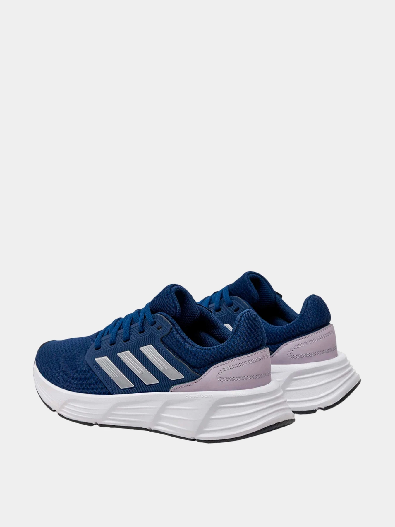Кроссовки Adidas модель IE8146 Кроссовки Adidas модель IE8146 Фото