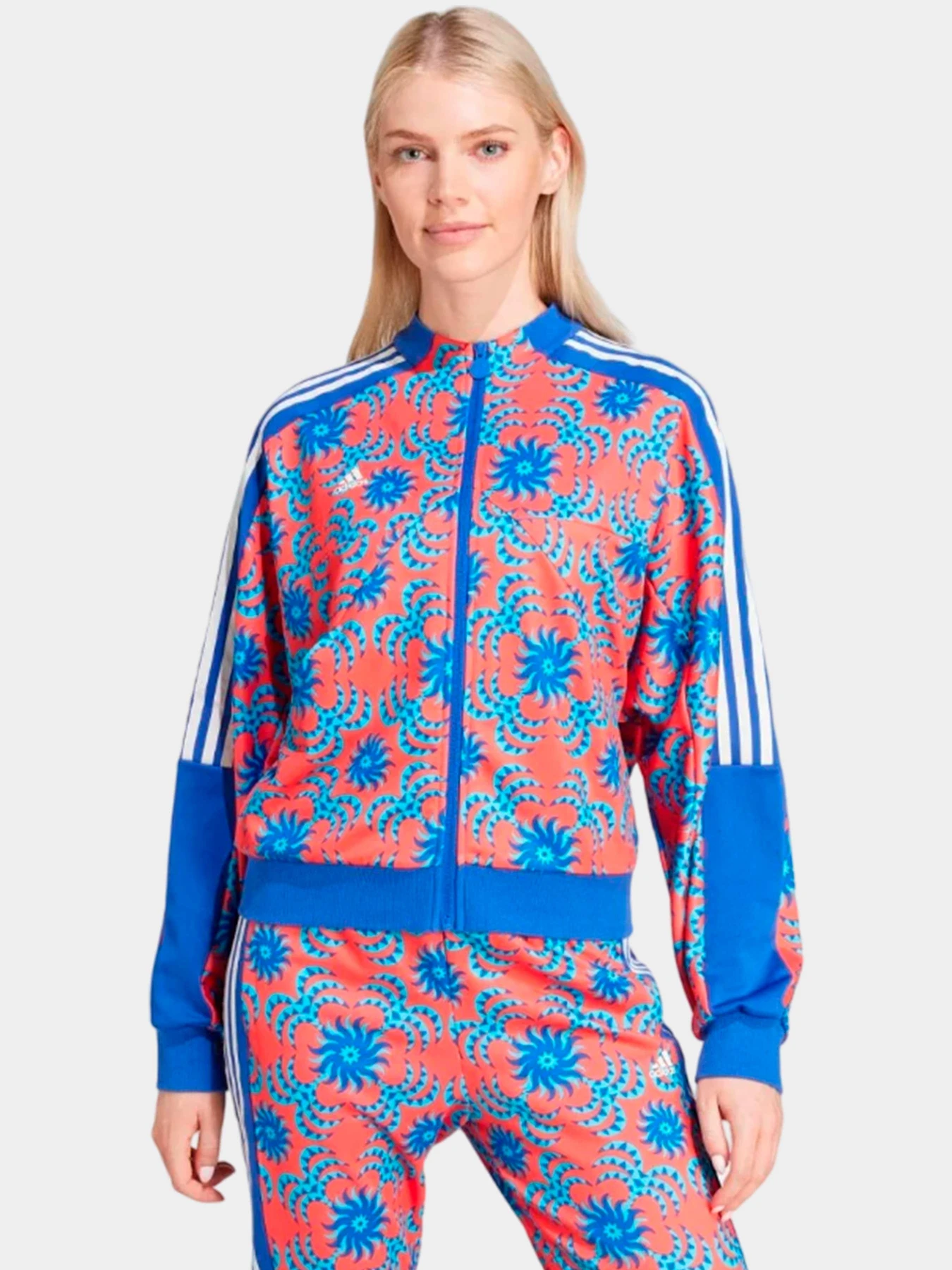 Худи и свитшоты Adidas модель IQ4496 Худи и свитшоты Adidas модель IQ4496 Фото