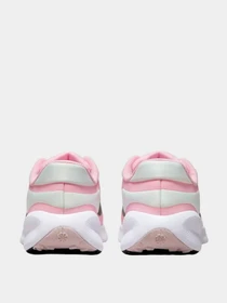 Кроссовки NIKE модель FB7689-600 Фото
