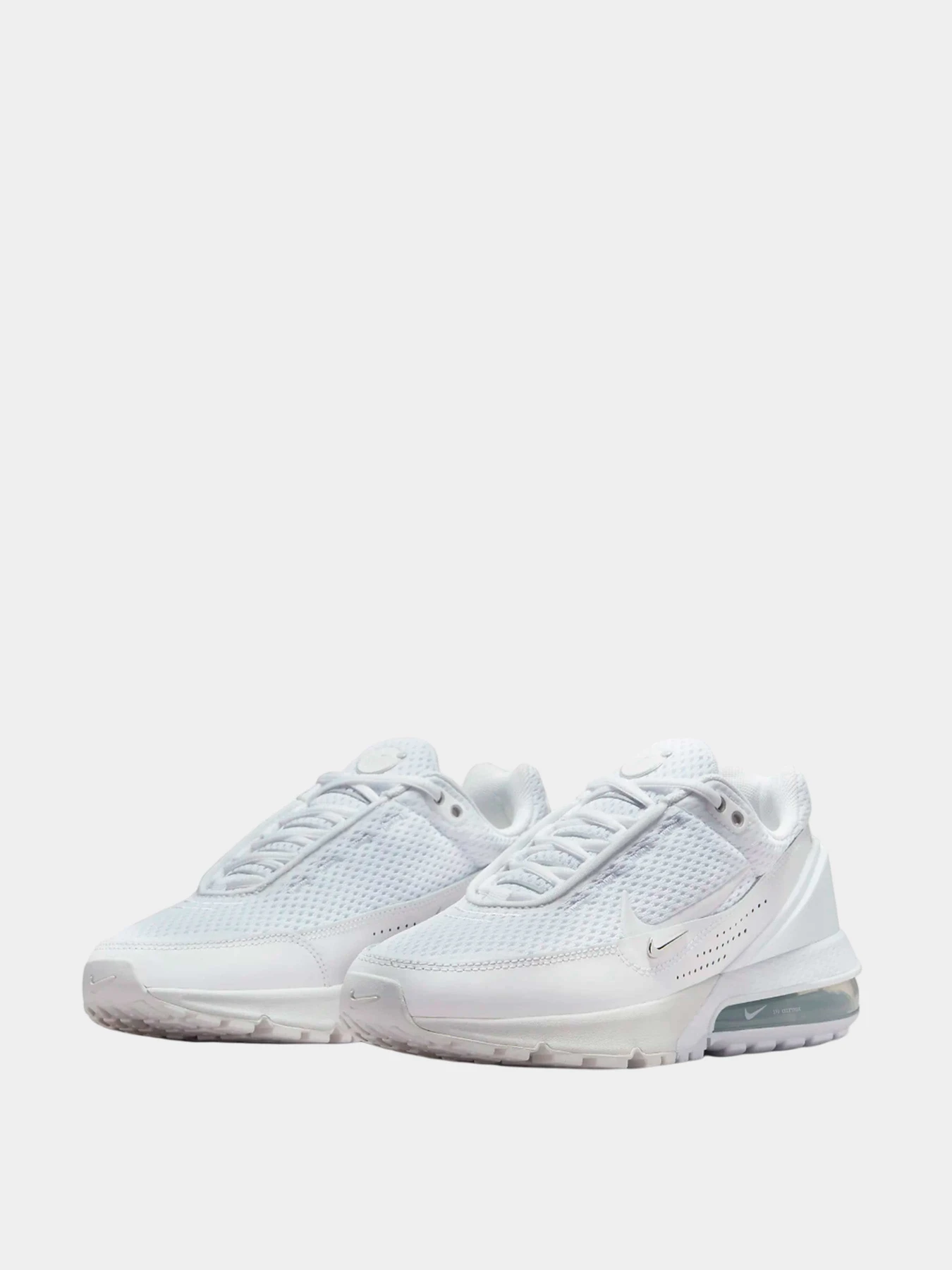 Кроссовки NIKE модель FD6409-101 Кроссовки NIKE модель FD6409-101 Фото