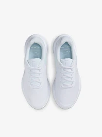 Кроссовки NIKE модель FB2208-100 Фото