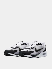 Кроссовки NIKE модель DX3666-100 Фото