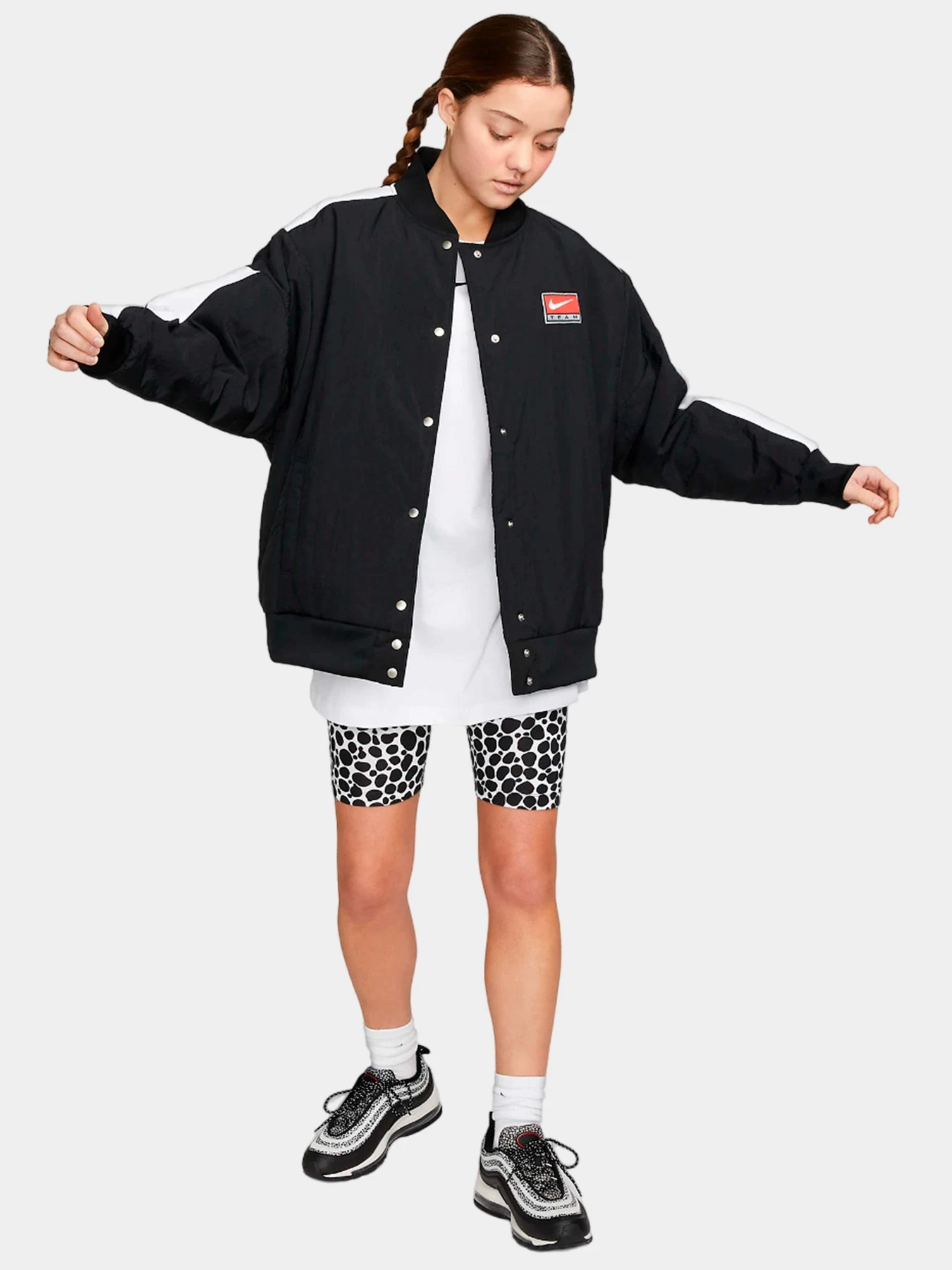 Футболки и поло NIKE модель DX7910-100 Футболки и поло NIKE модель DX7910-100 Фото