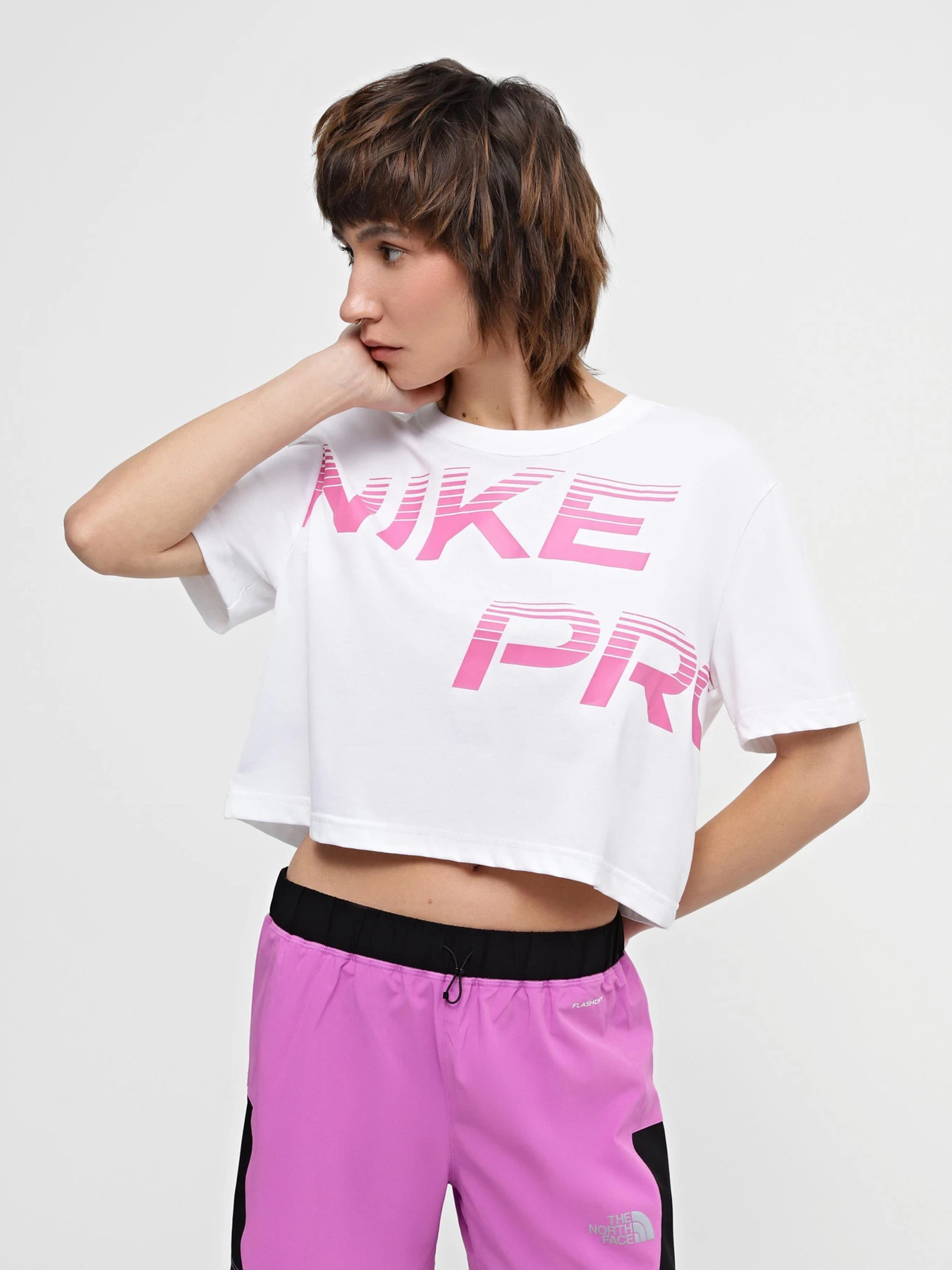 Футболки и поло NIKE модель FQ4985-100 Футболки и поло NIKE модель FQ4985-100 Фото