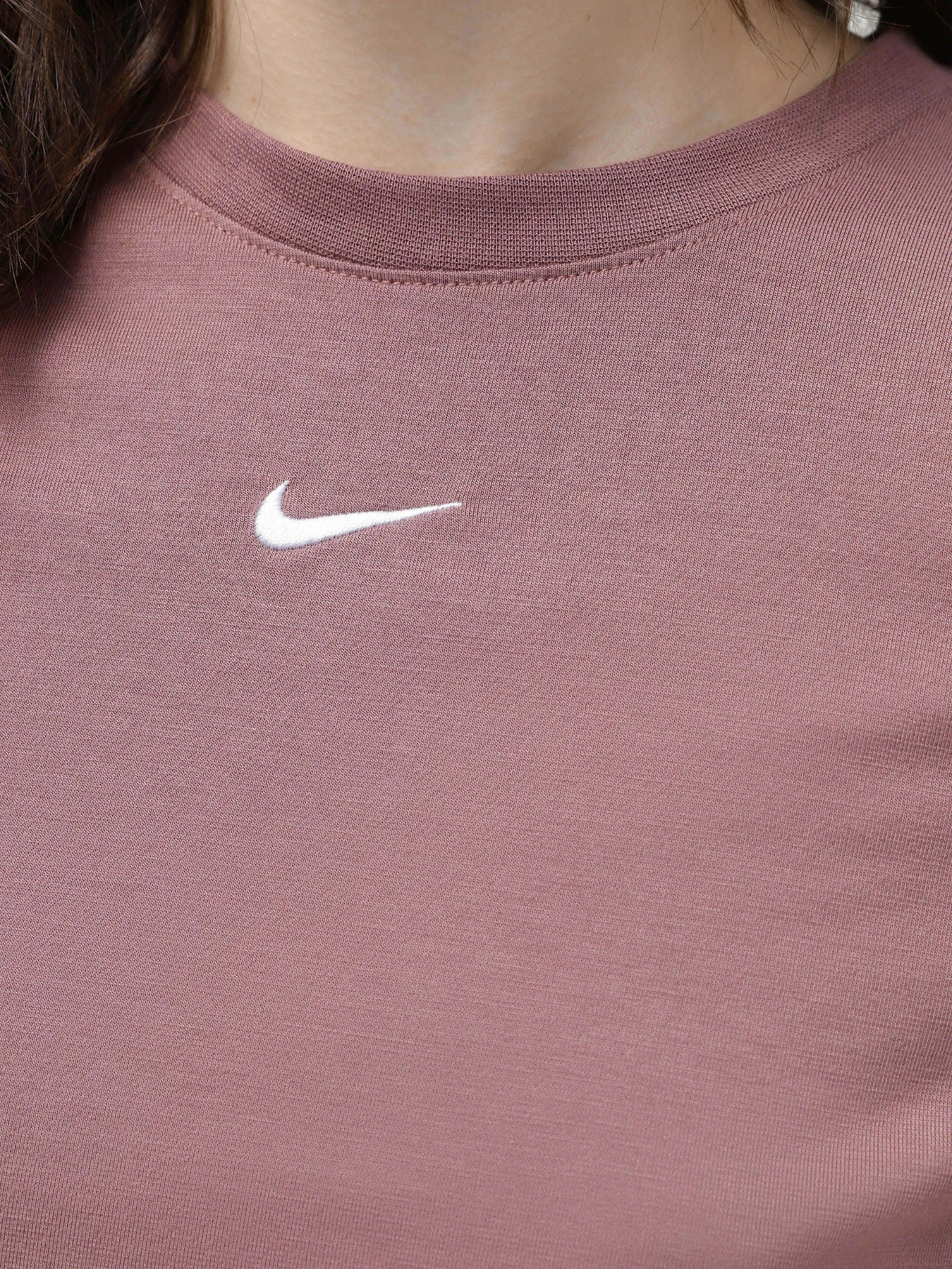 Футболки и поло NIKE модель FB2873-208 Футболки и поло NIKE модель FB2873-208 Фото