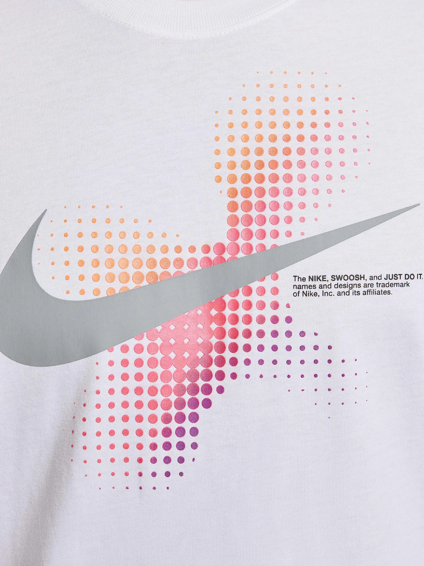 Футболки и поло NIKE модель FQ7998-100 Футболки и поло NIKE модель FQ7998-100 Фото