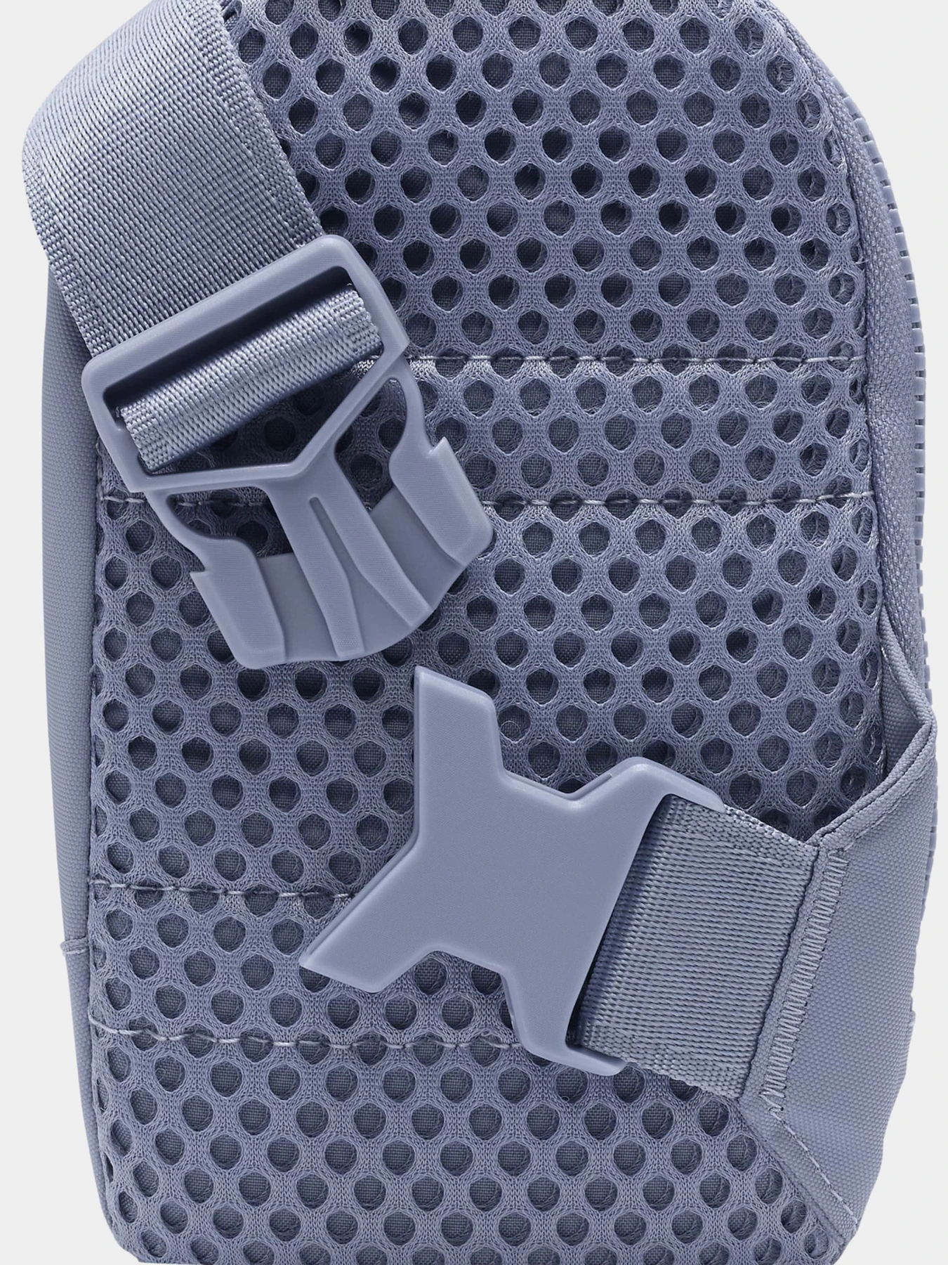 Сумки NIKE модель DJ9794-493 Сумки NIKE модель DJ9794-493 Фото