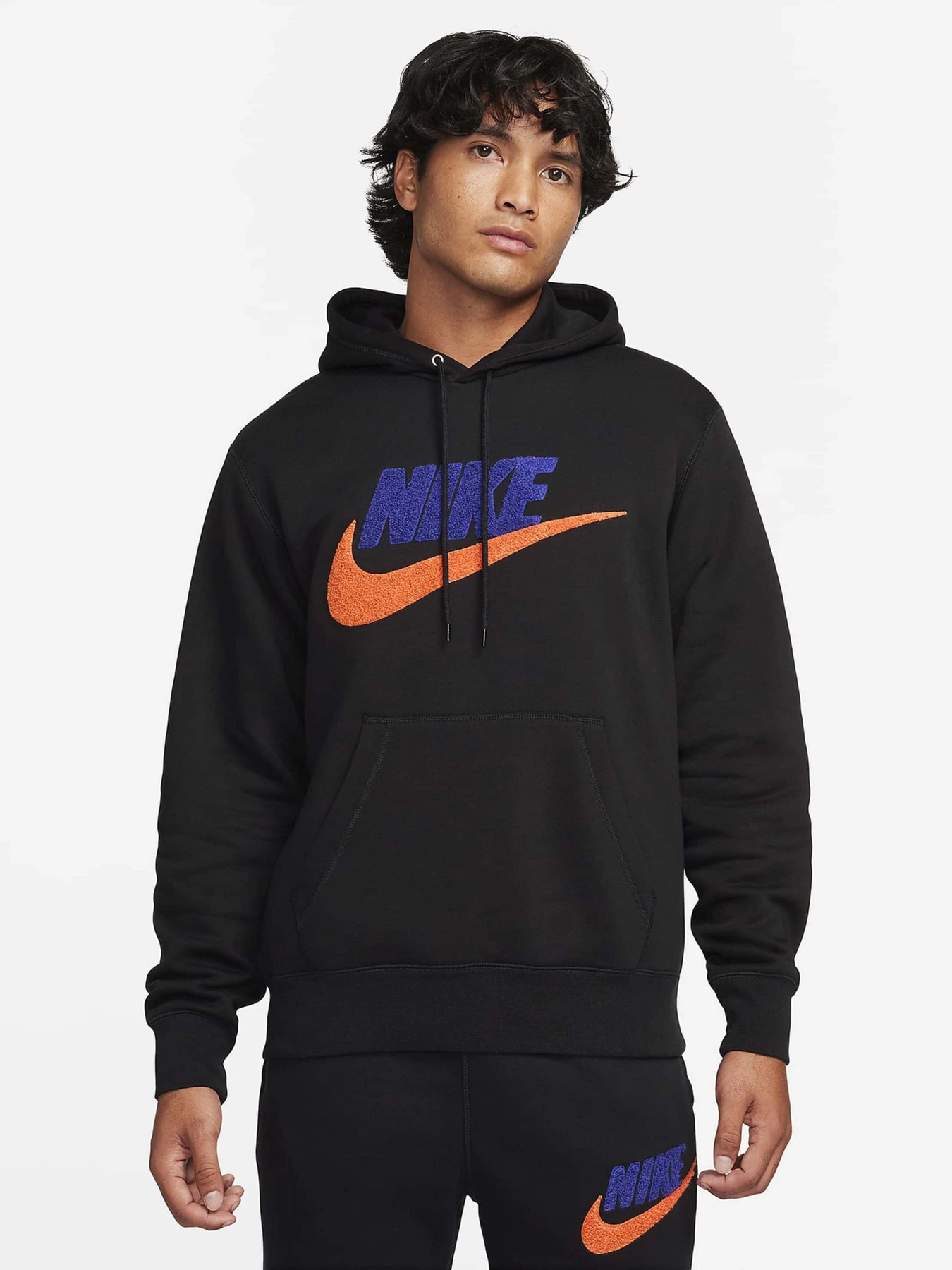 Худи и свитшоты NIKE модель FN3104-010 Худи и свитшоты NIKE модель FN3104-010 Фото