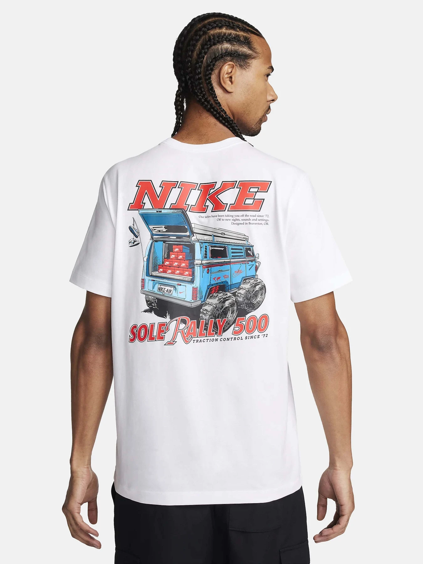 Футболки и поло NIKE модель FQ3764-100 Футболки и поло NIKE модель FQ3764-100 Фото