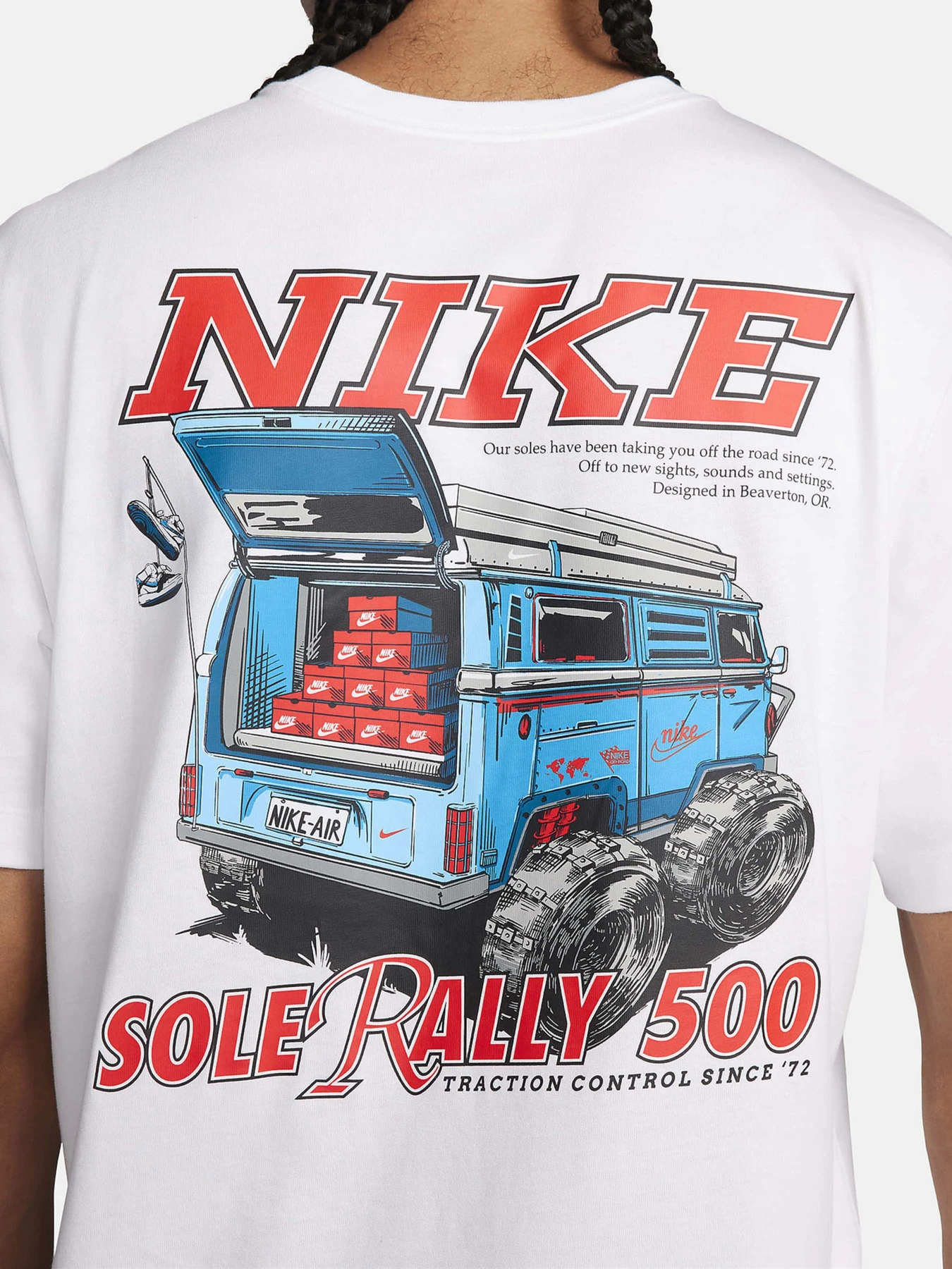 Футболки и поло NIKE модель FQ3764-100 Футболки и поло NIKE модель FQ3764-100 Фото