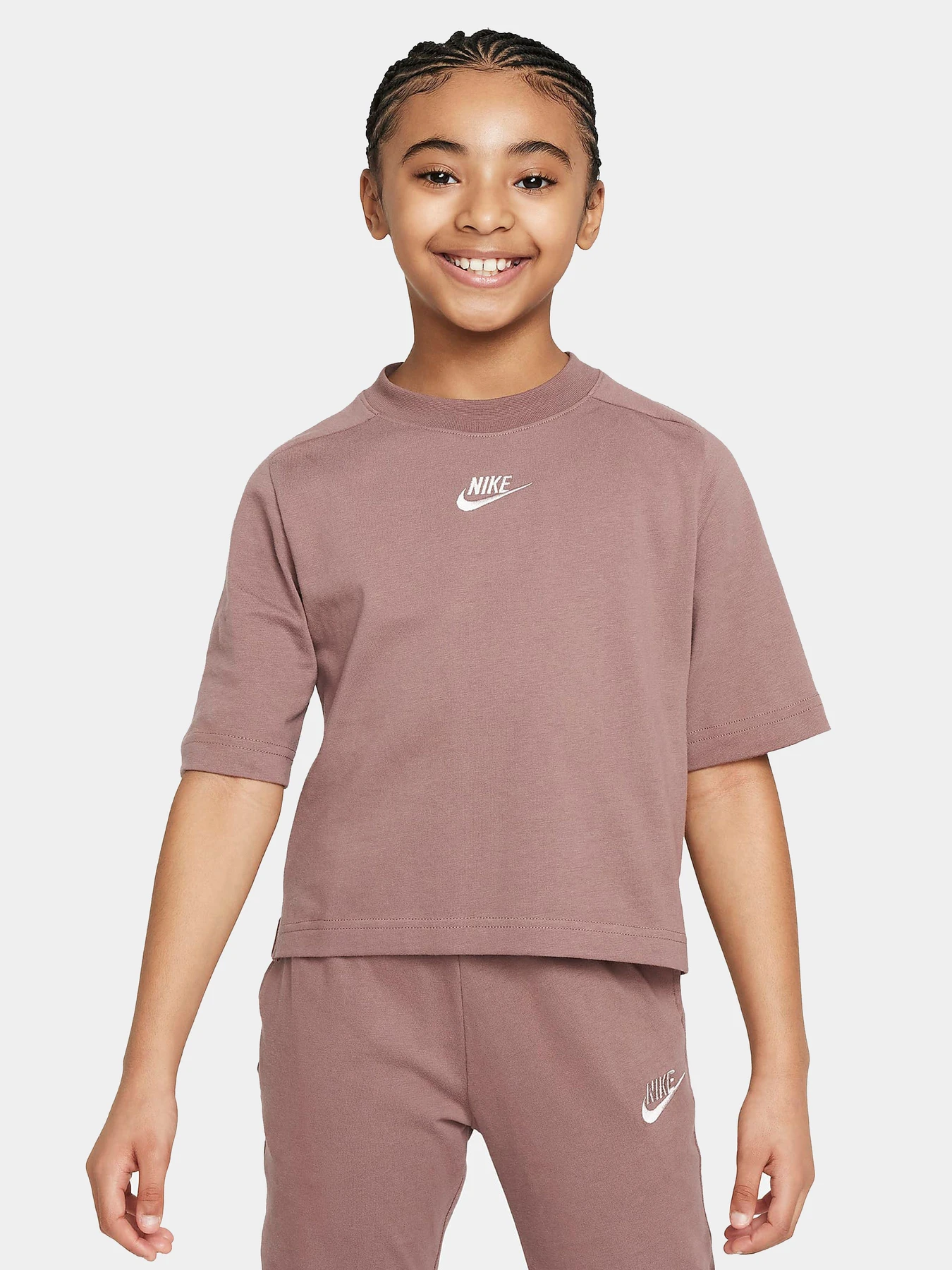 Футболки и поло NIKE модель FN8589-208 Футболки и поло NIKE модель FN8589-208 Фото