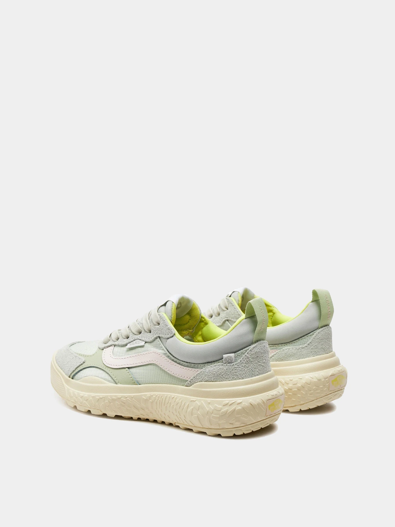 Кроссовки Vans модель VN000BCEBIG1 Кроссовки Vans модель VN000BCEBIG1 Фото