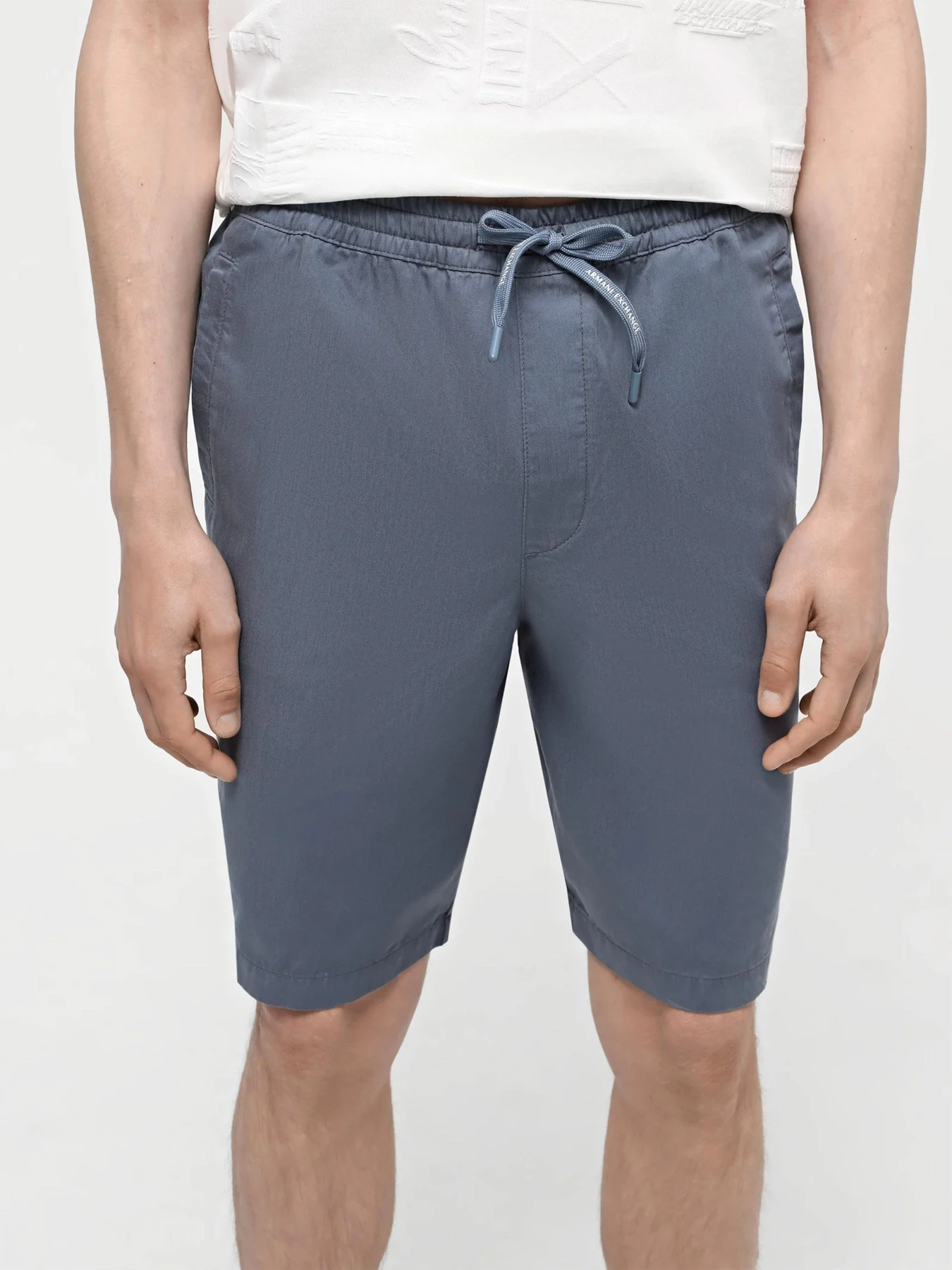 Шорты Armani Exchange модель 3DZS05-ZN3LZ-45AM Шорты Armani Exchange модель 3DZS05-ZN3LZ-45AM Фото