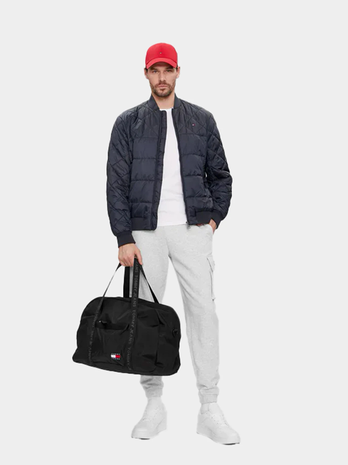 Сумки Tommy Hilfiger модель AM0AM11966-BDS Сумки Tommy Hilfiger модель AM0AM11966-BDS Фото