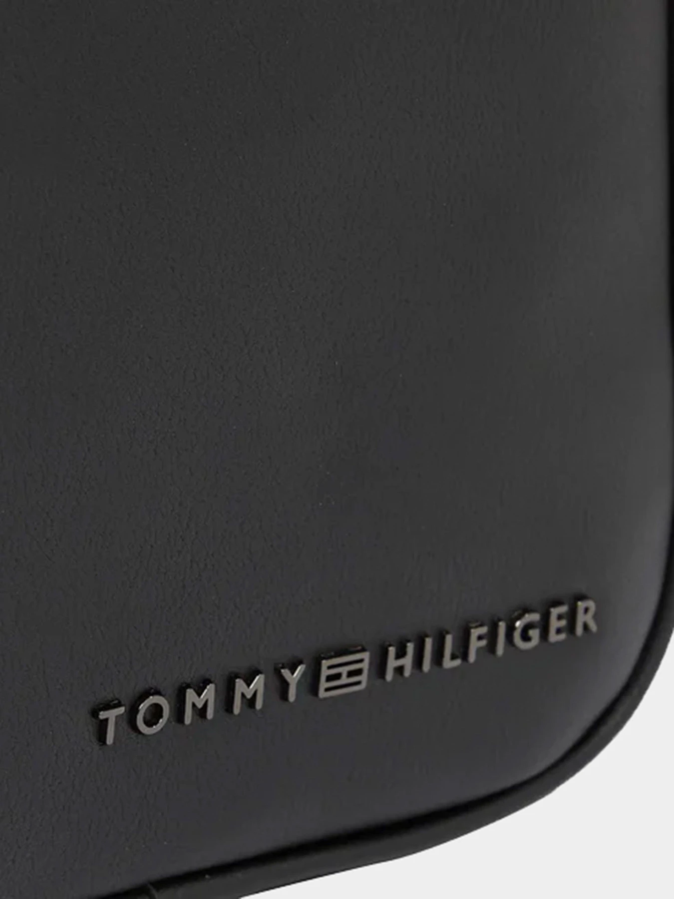 Сумки Tommy Hilfiger модель AM0AM12235-BDS Сумки Tommy Hilfiger модель AM0AM12235-BDS Фото