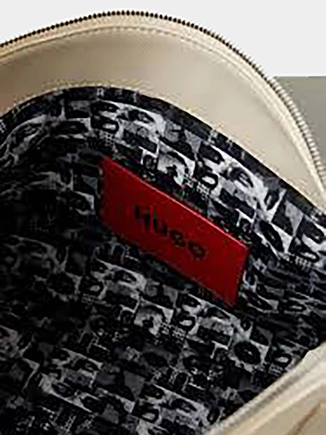 Сумки HUGO модель 50513066-111 Сумки HUGO модель 50513066-111 Фото