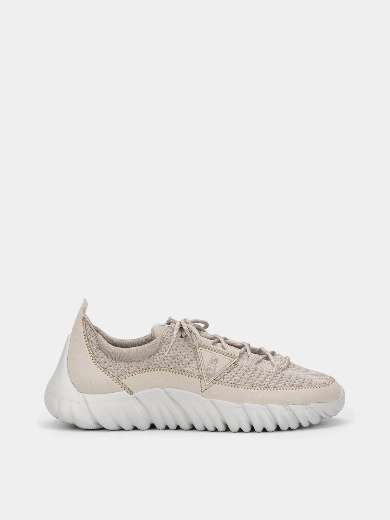 Кроссовки Clarks модель 26176179 Кроссовки Clarks модель 26176179 Фото