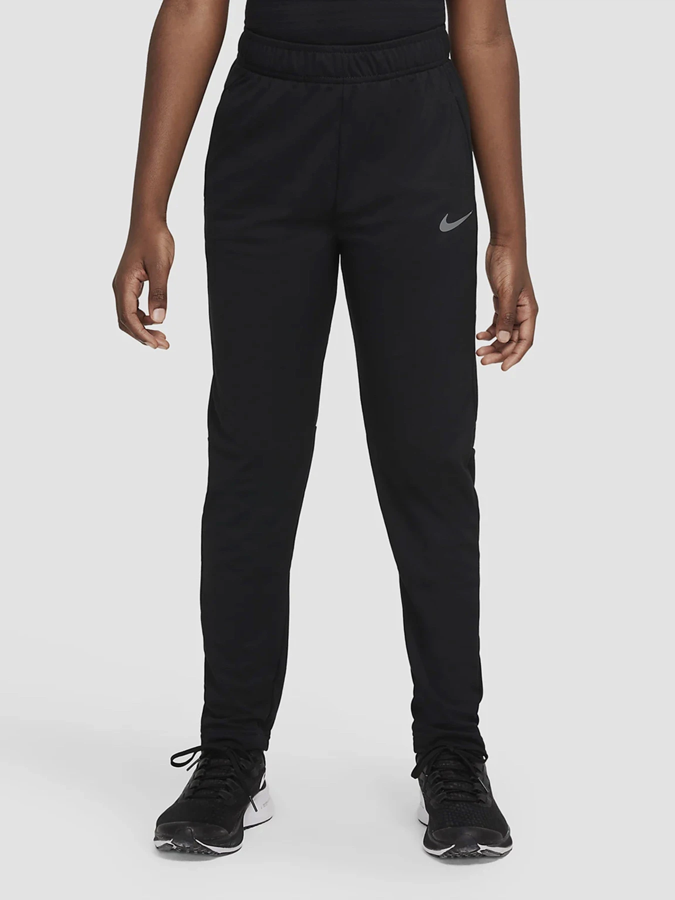 Брюки NIKE модель DM8546-010 Брюки NIKE модель DM8546-010 Фото