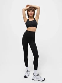 Брюки NIKE модель DV9020-010 Фото