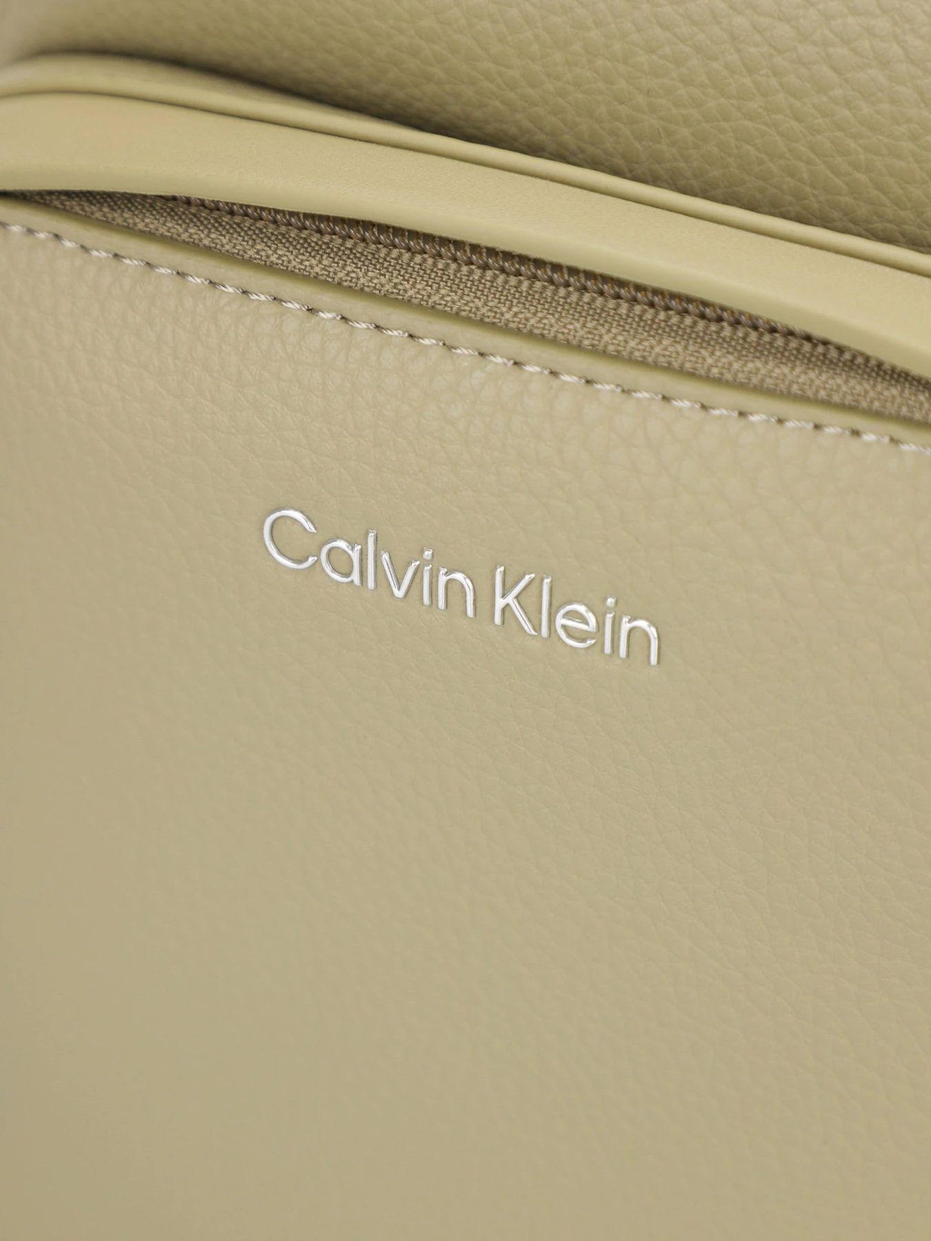 Сумки Calvin Klein модель K50K511606-MSS Сумки Calvin Klein модель K50K511606-MSS Фото