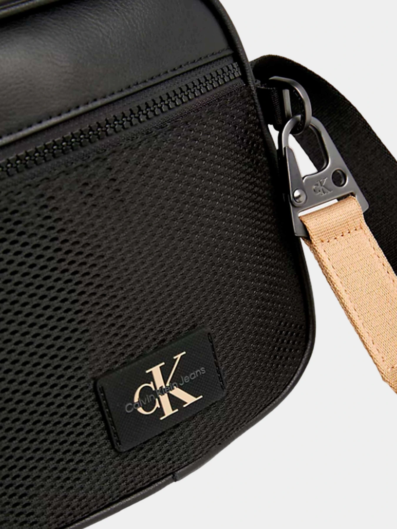 Сумки Calvin Klein модель K50K511779-BEH Сумки Calvin Klein модель K50K511779-BEH Фото
