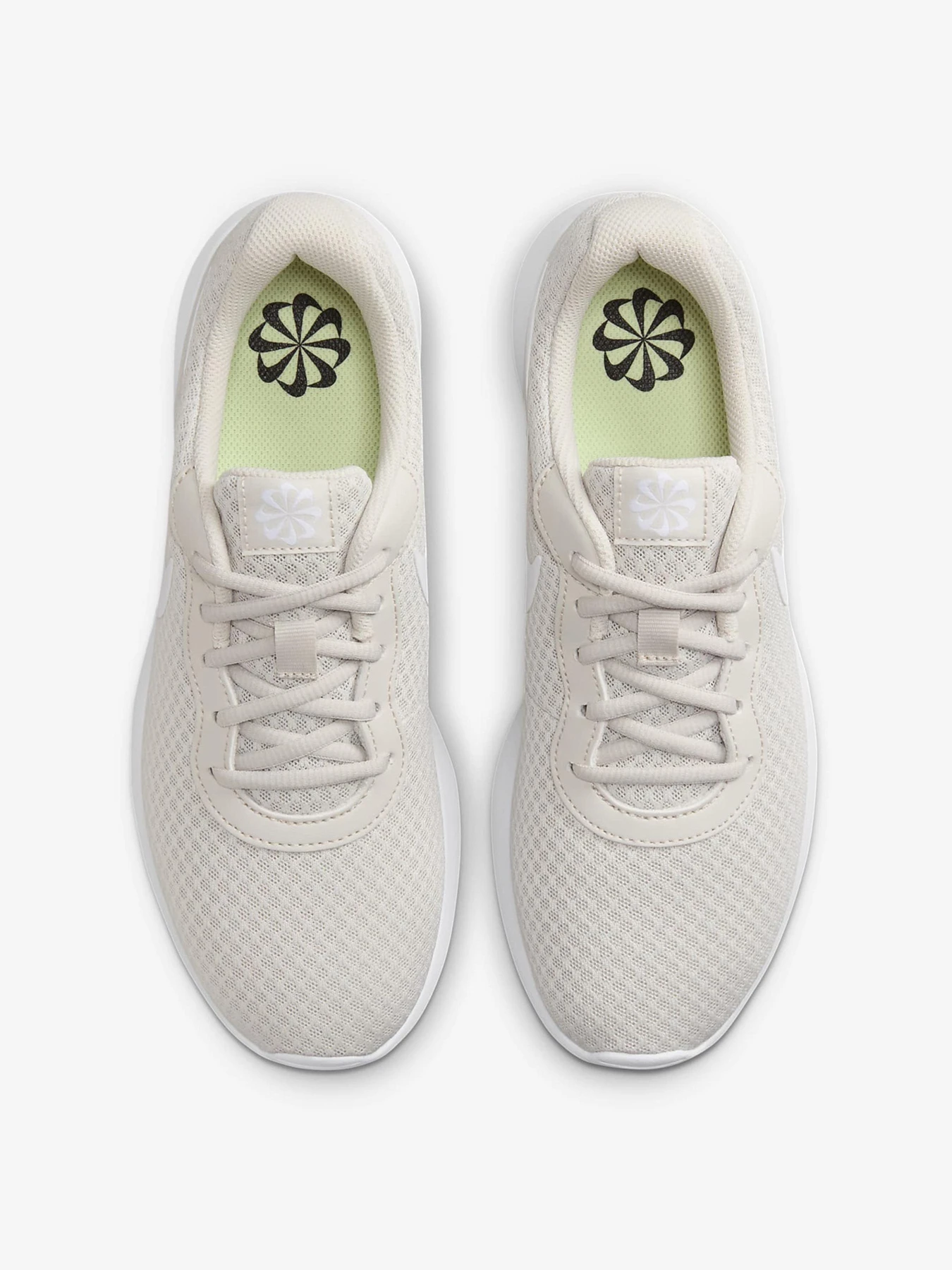 Кроссовки NIKE модель DJ6257-106 Кроссовки NIKE модель DJ6257-106 Фото