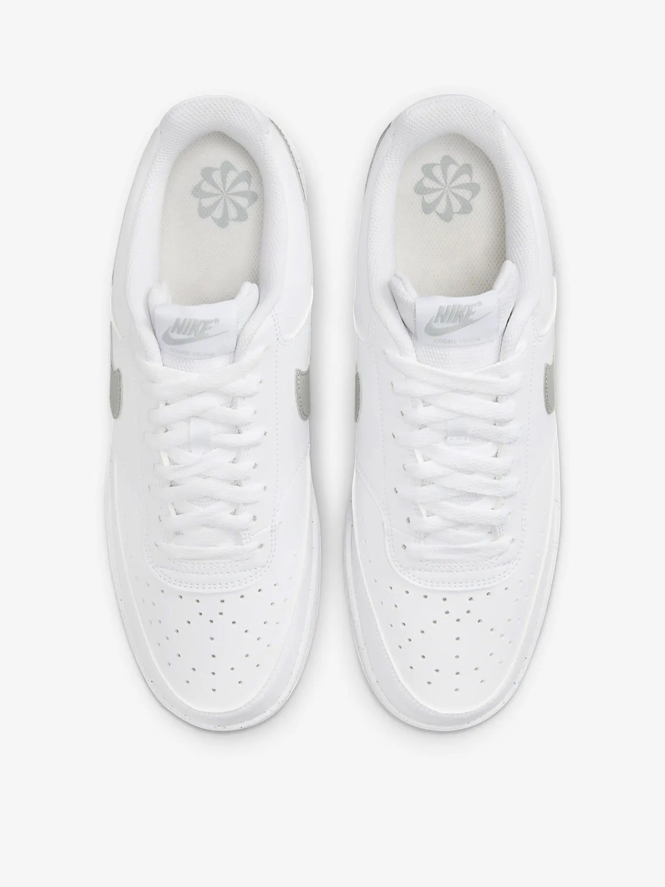 Кроссовки NIKE модель DH2987-112 Кроссовки NIKE модель DH2987-112 Фото
