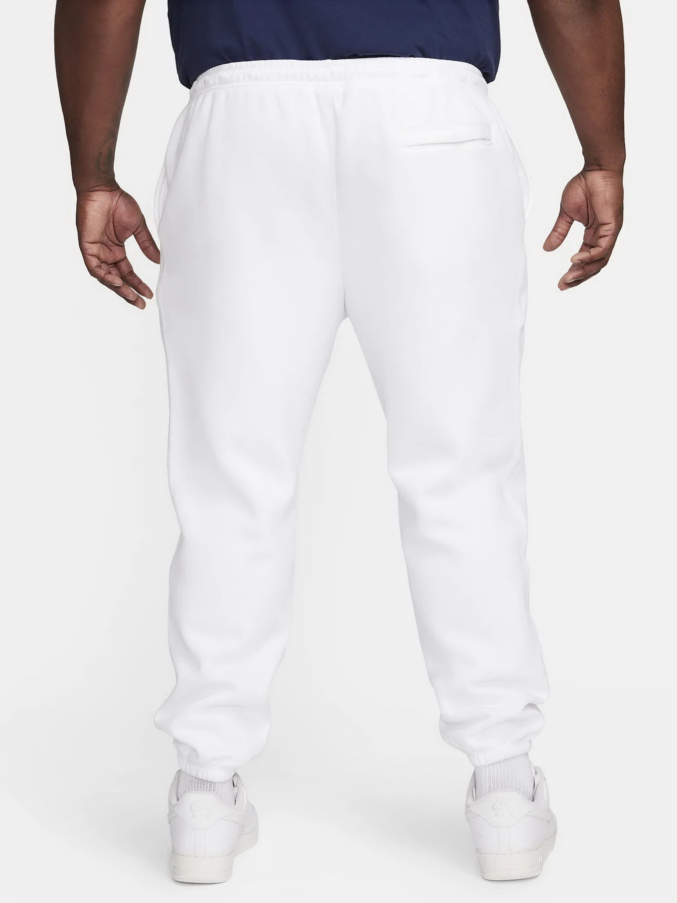 Брюки NIKE модель FV4453-100 Брюки NIKE модель FV4453-100 Фото