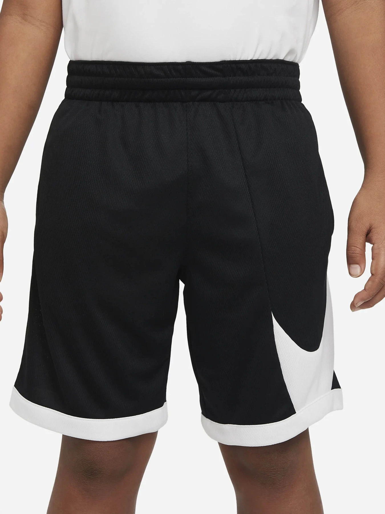 Шорты NIKE модель DM8186-010 Шорты NIKE модель DM8186-010 Фото