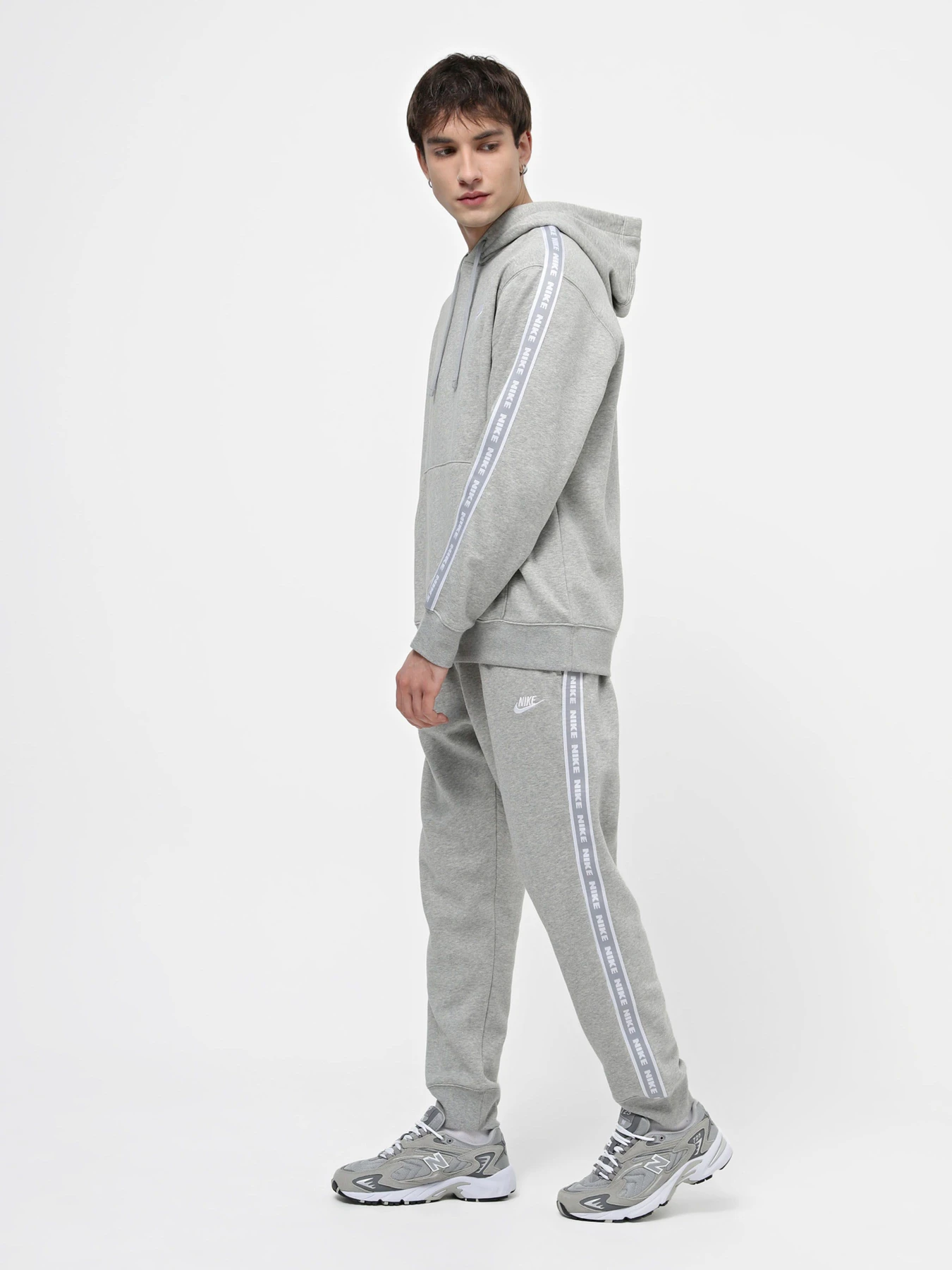 Костюмы NIKE модель FB7296-063 Костюмы NIKE модель FB7296-063 Фото