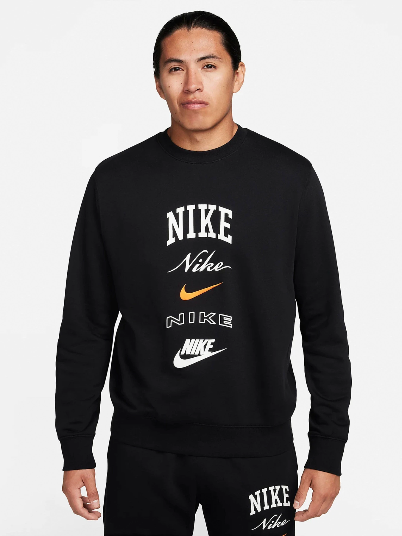 Худи и свитшоты NIKE модель FN2610-010 Худи и свитшоты NIKE модель FN2610-010 Фото