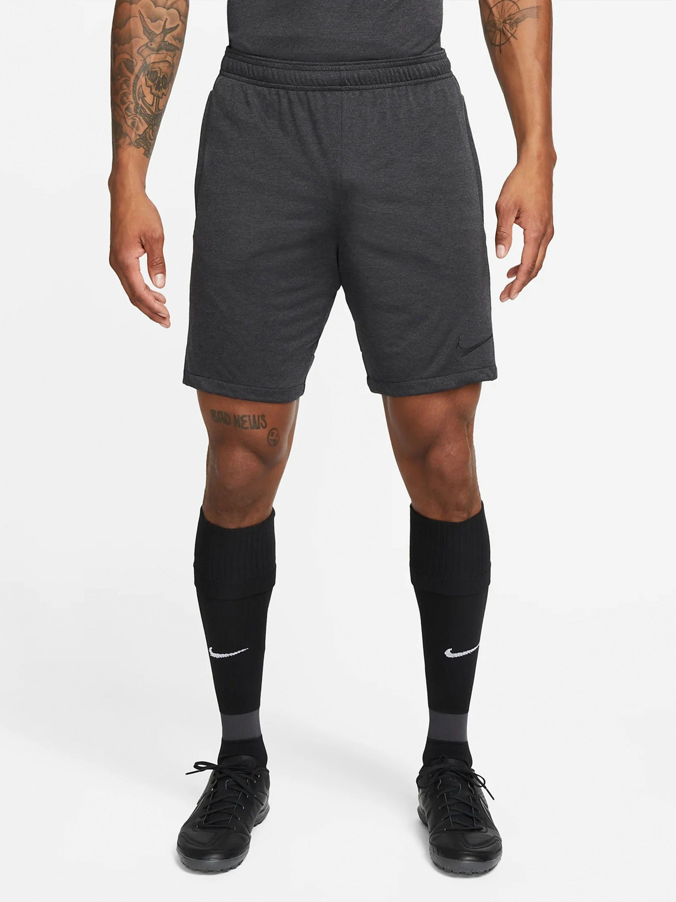 Шорты NIKE модель FB6338-010 Шорты NIKE модель FB6338-010 Фото