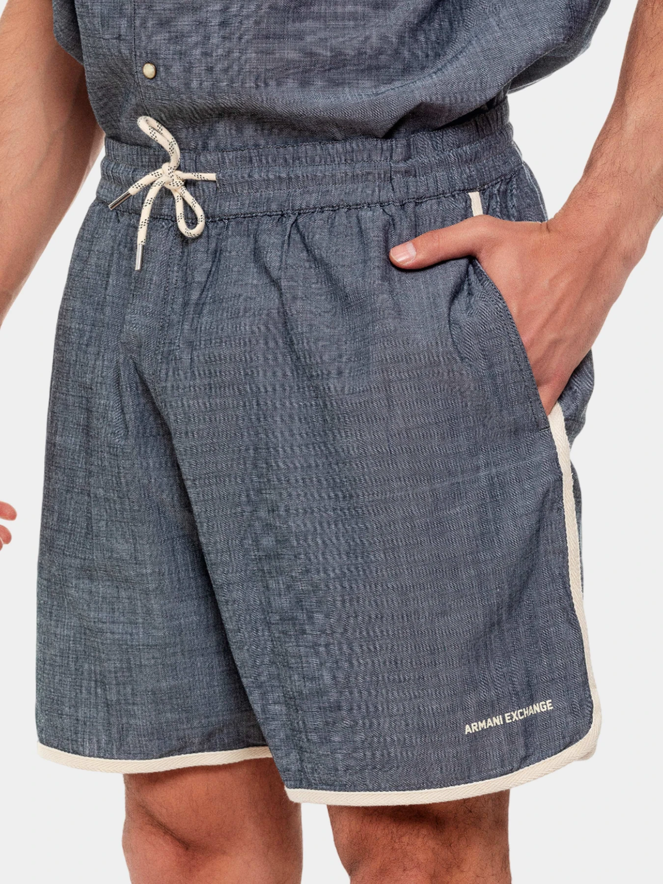 Шорты Armani Exchange модель 3DZSD2-Z1WCZ-25FN Шорты Armani Exchange модель 3DZSD2-Z1WCZ-25FN Фото