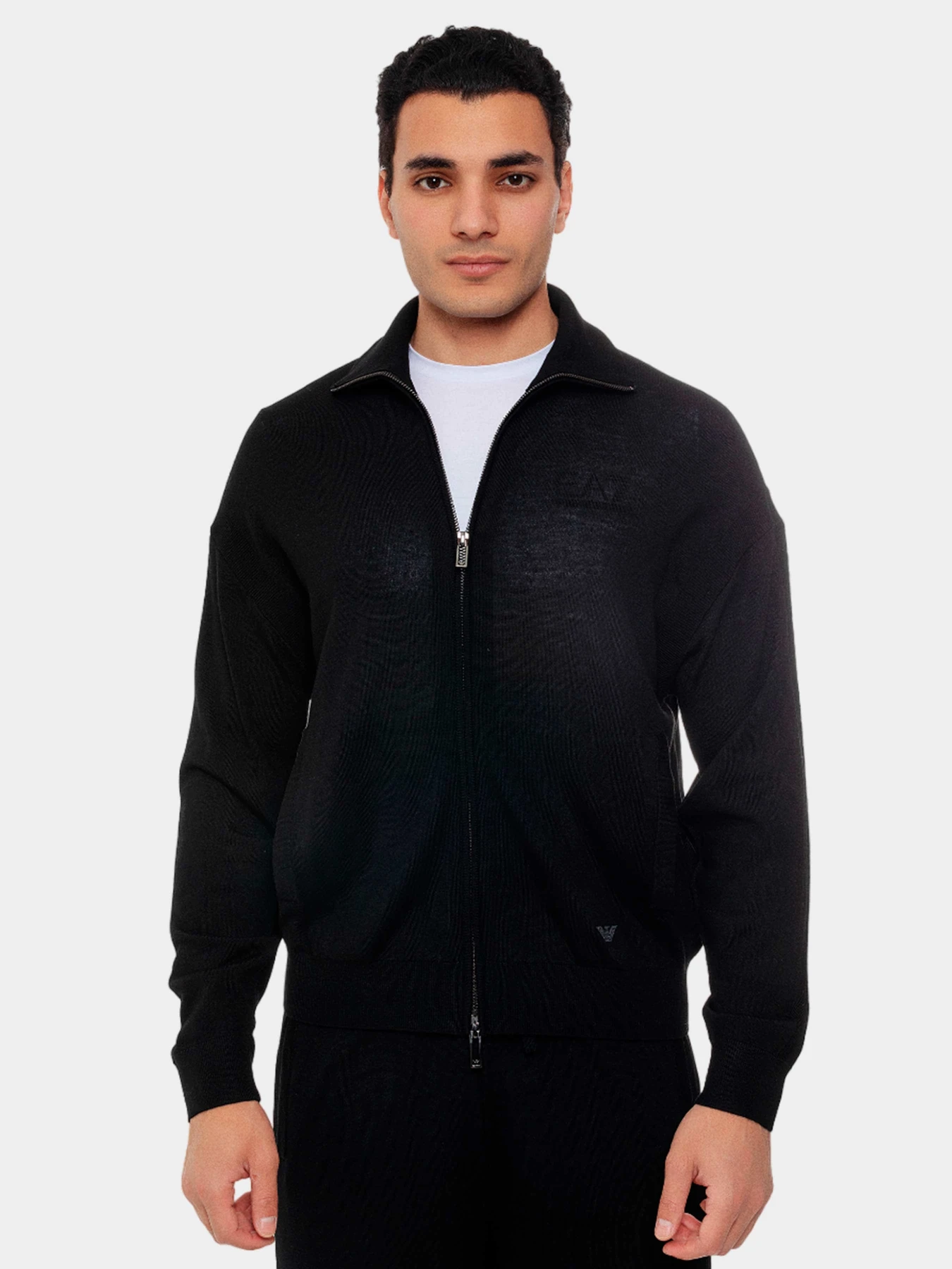 Костюмы Emporio Armani модель 3D1VXK-1MPFZ-0999 Костюмы Emporio Armani модель 3D1VXK-1MPFZ-0999 Фото