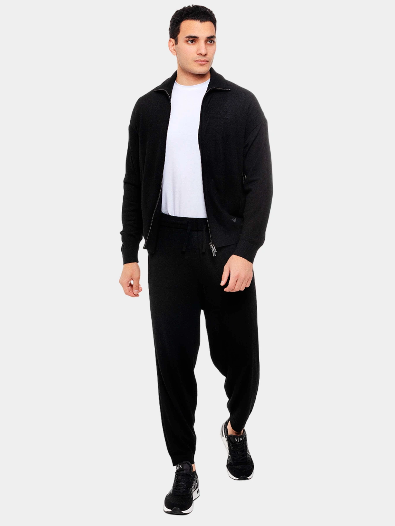 Костюмы Emporio Armani модель 3D1VXK-1MPFZ-0999 Костюмы Emporio Armani модель 3D1VXK-1MPFZ-0999 Фото