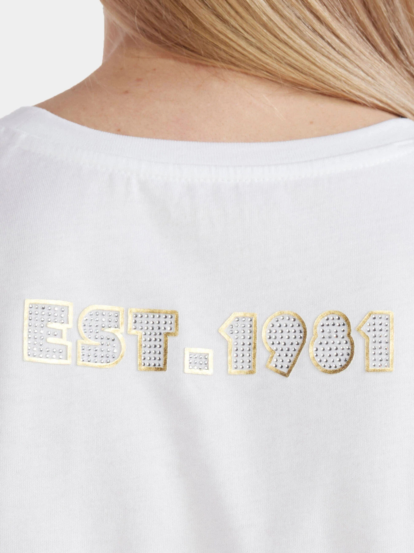 Футболки и поло GUESS модель W4RI30-I3Z14-G011 Футболки и поло GUESS модель W4RI30-I3Z14-G011 Фото