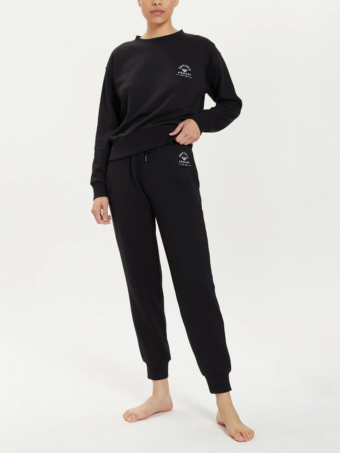 Одежда для дома и сна Emporio Armani модель 164843-4R276-00020 Одежда для дома и сна Emporio Armani модель 164843-4R276-00020 Фото