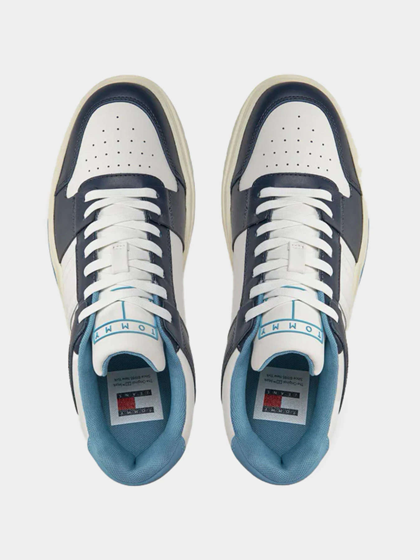 Кроссовки Tommy Hilfiger модель EM0EM01283-C1G Кроссовки Tommy Hilfiger модель EM0EM01283-C1G Фото