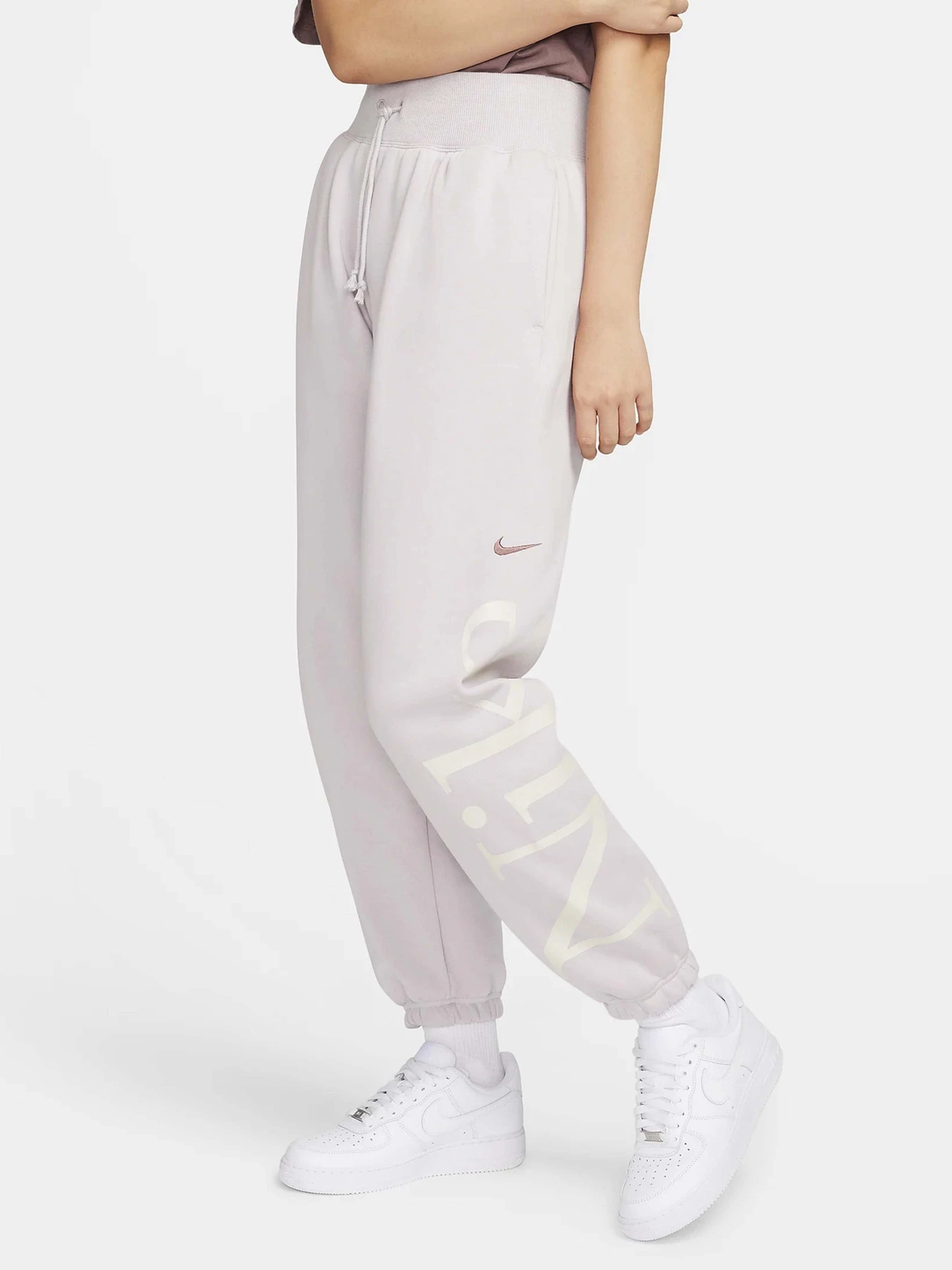 Брюки NIKE модель FN2552-019 Брюки NIKE модель FN2552-019 Фото