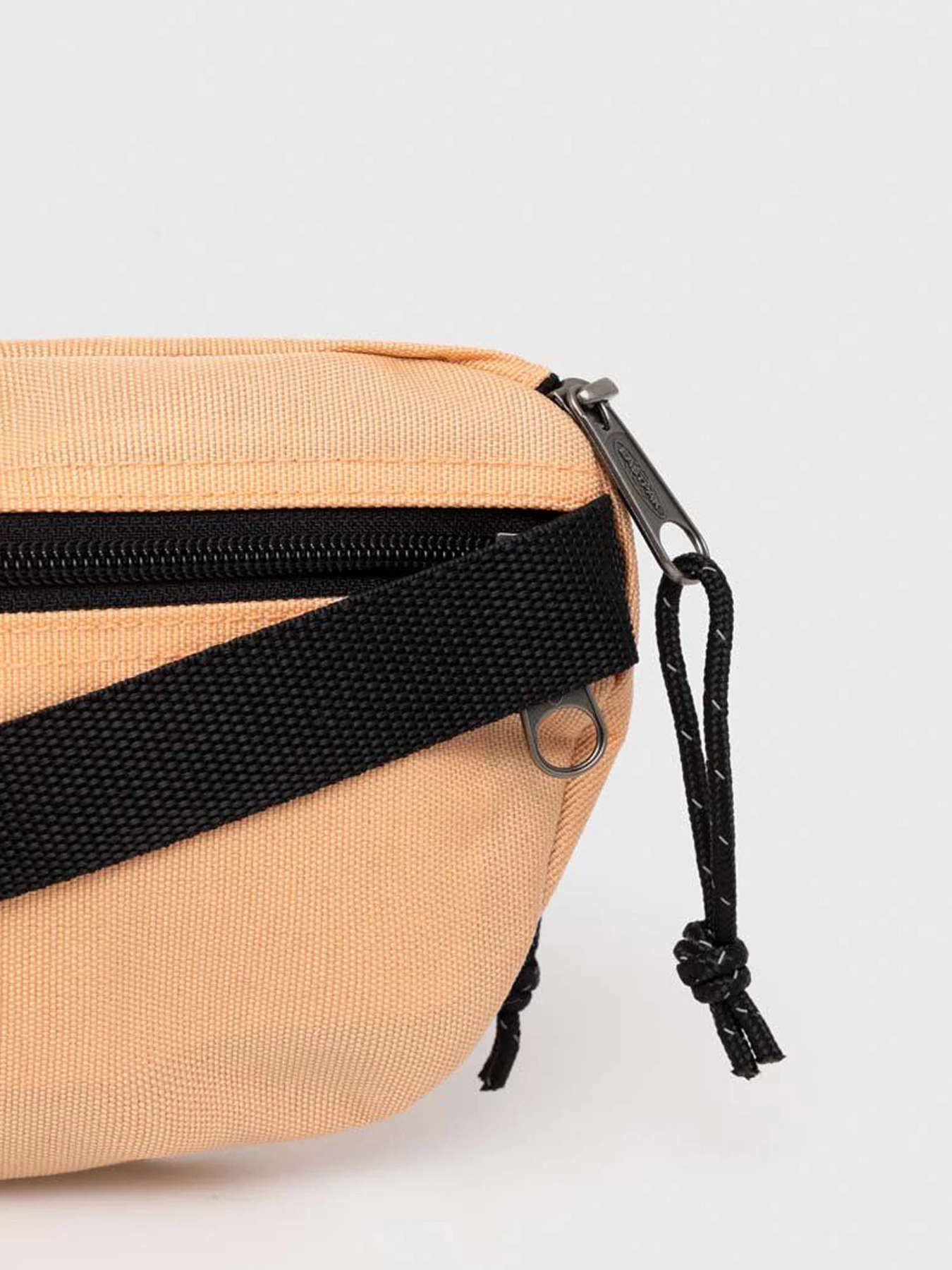 Сумки EastPak модель EK0000744K31 Сумки EastPak модель EK0000744K31 Фото