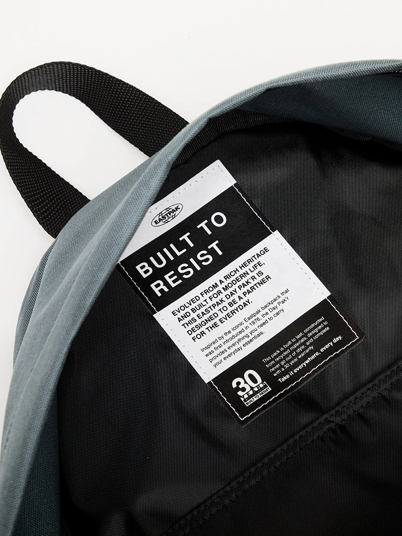 Рюкзаки EastPak модель EK0A5BG44K61 Рюкзаки EastPak модель EK0A5BG44K61 Фото