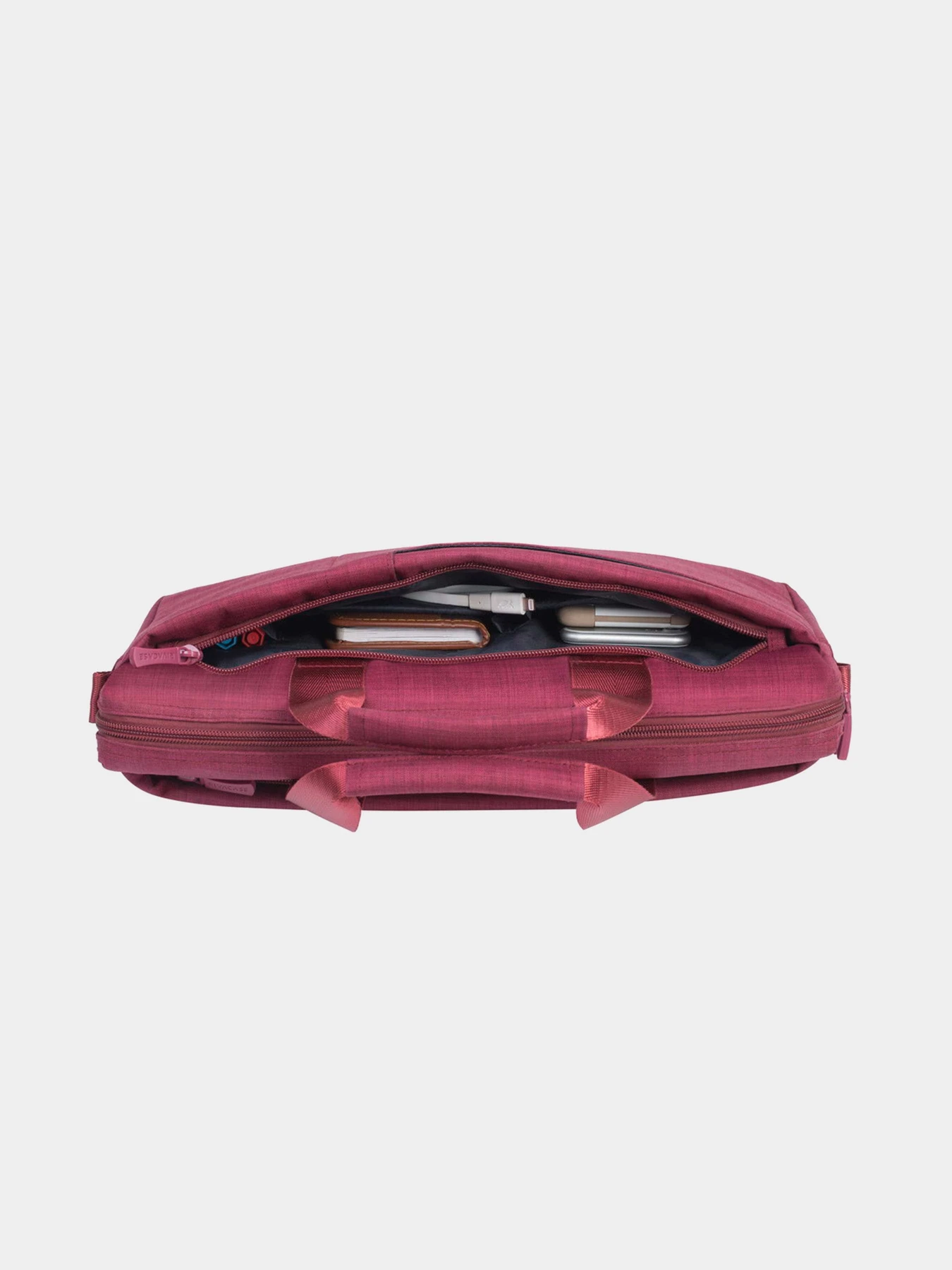Сумки THULE Biscayne1 модель 8325red Сумки THULE Biscayne1 модель 8325red Фото
