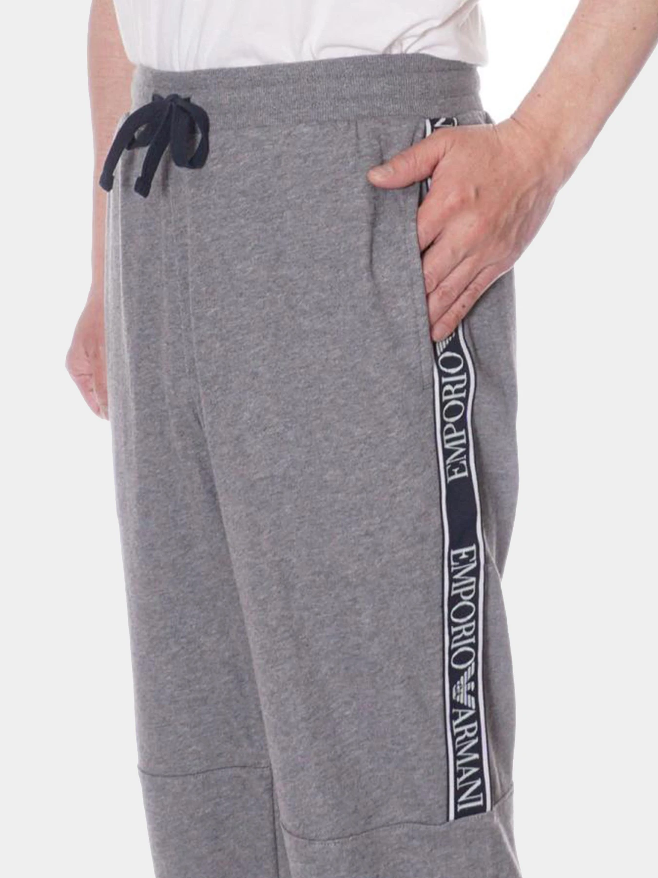 Брюки Emporio Armani модель 112082-4R571-14049 Брюки Emporio Armani модель 112082-4R571-14049 Фото