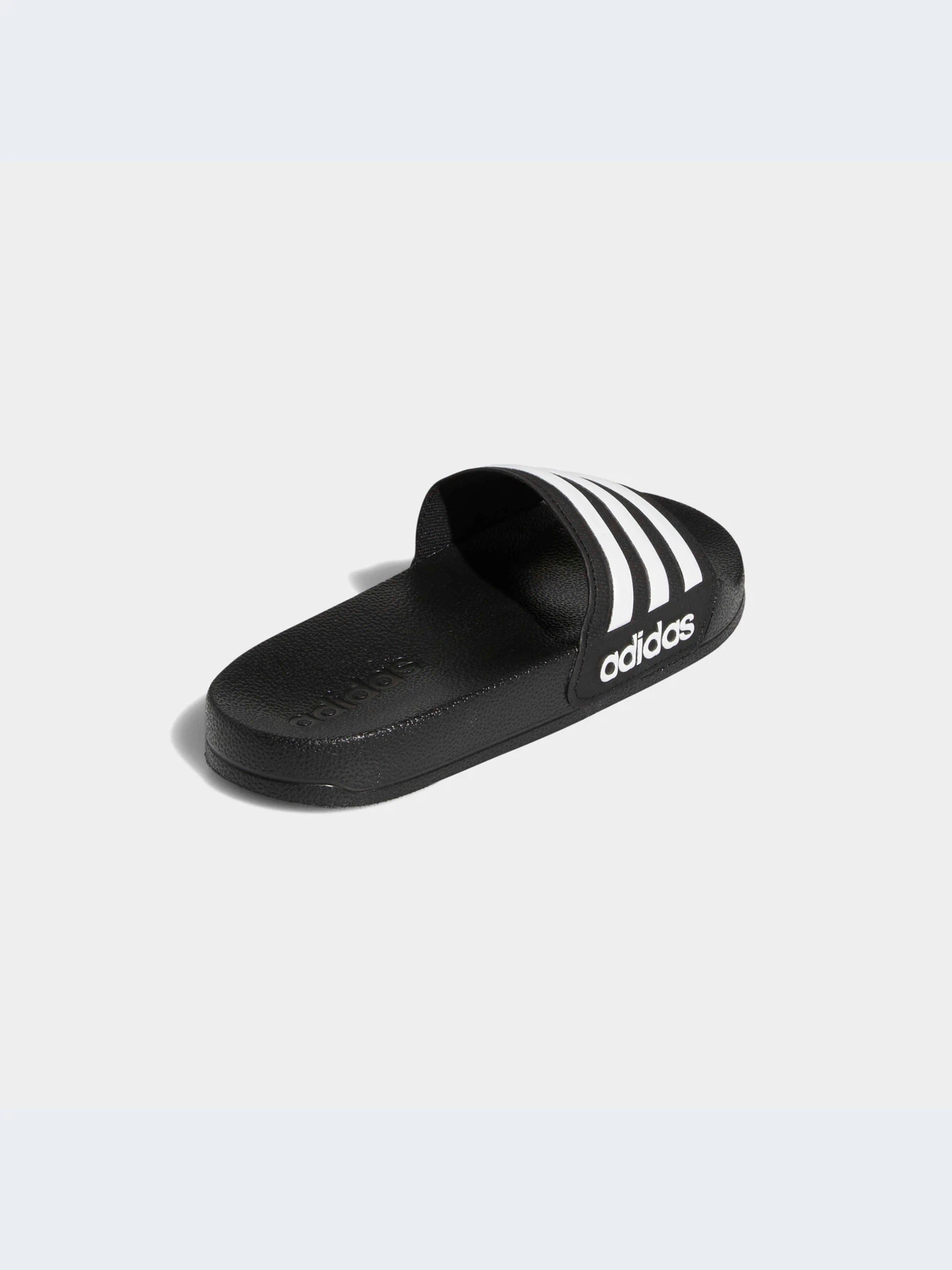 Шлёпанцы Adidas Adilette модель G27625-KZ Шлёпанцы Adidas Adilette модель G27625-KZ Фото