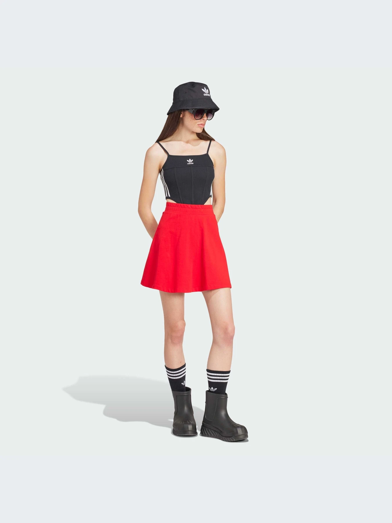 Футболки и поло Adidas Adicolor модель IU2407-KZ Футболки и поло Adidas Adicolor модель IU2407-KZ Фото