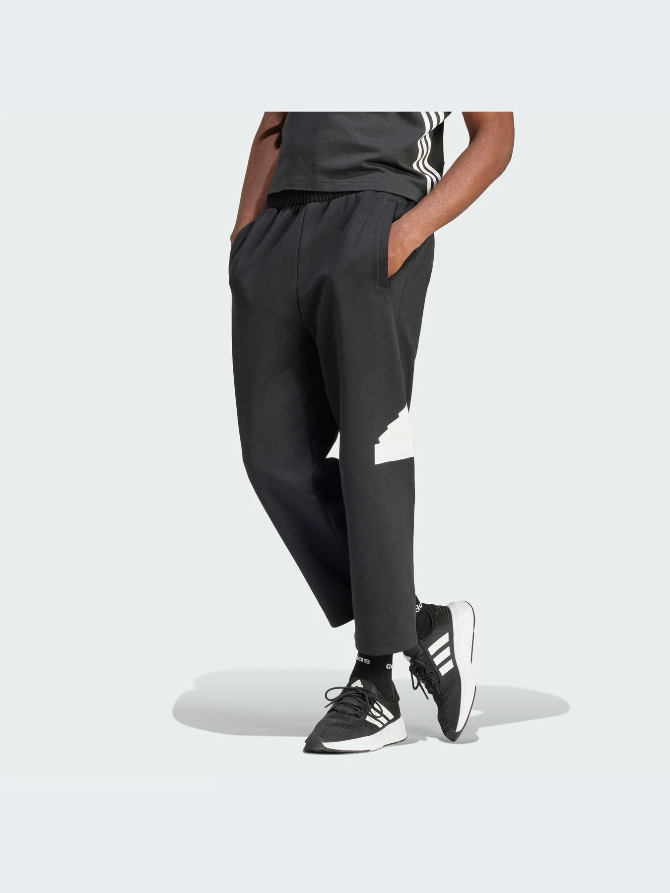 Брюки Adidas Icons модель IN3311-KZ Брюки Adidas Icons модель IN3311-KZ Фото