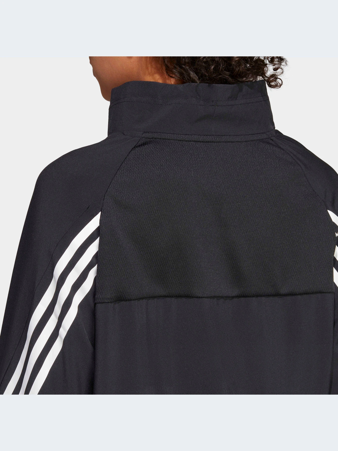 Худи и свитшоты Adidas модель HT9428-KZ Худи и свитшоты Adidas модель HT9428-KZ Фото